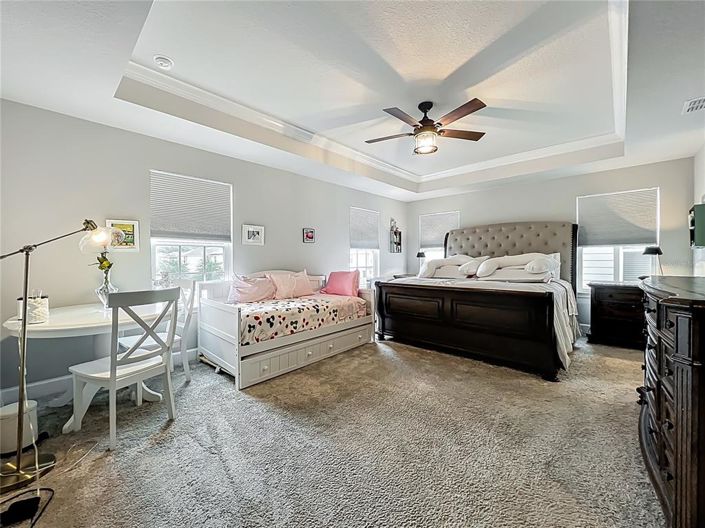 Image No.45-5 Bed Property for sale