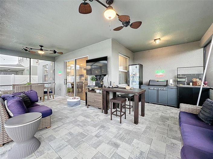 Image No.57-5 Bed Property for sale