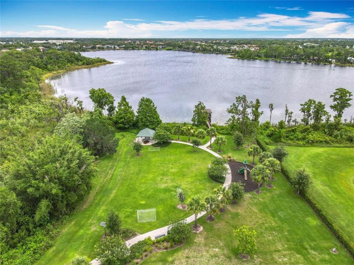 Image No.72-5 Bed Property for sale