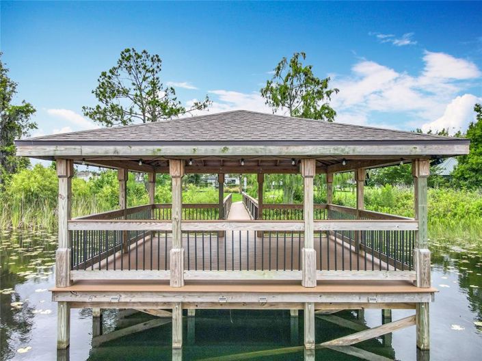 Image No.81-5 Bed Property for sale