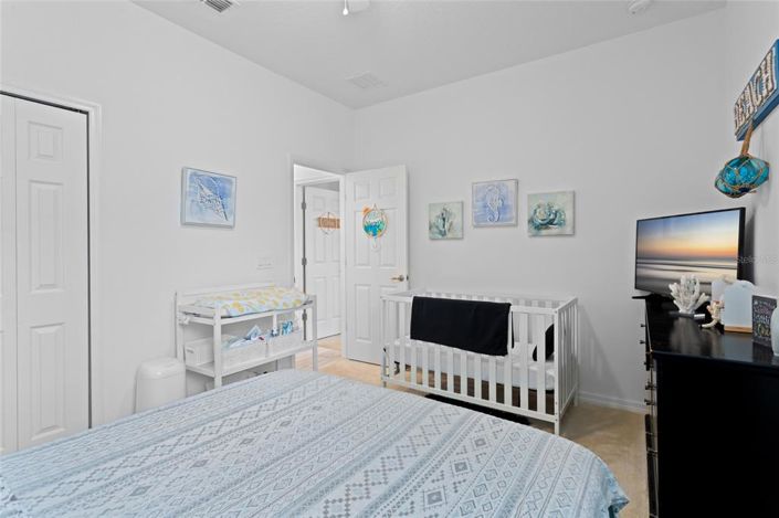 Image No.20-3 Bed Property for sale