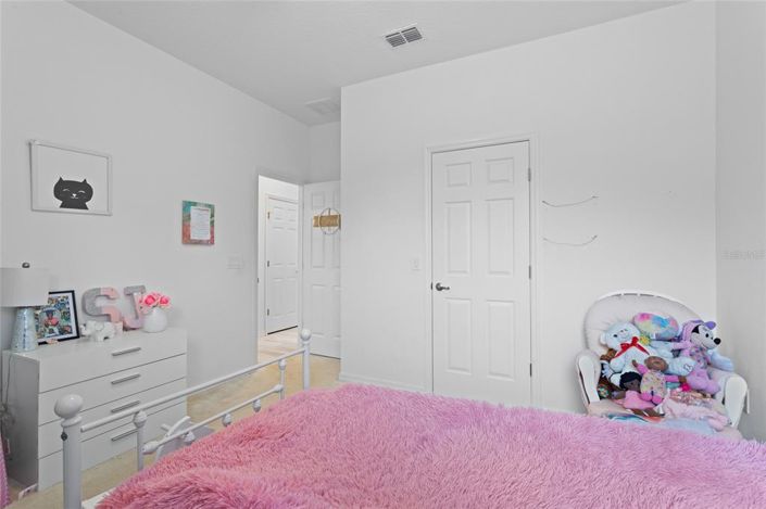 Image No.22-3 Bed Property for sale