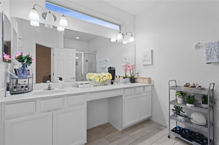 Image No.27-3 Bed Property for sale