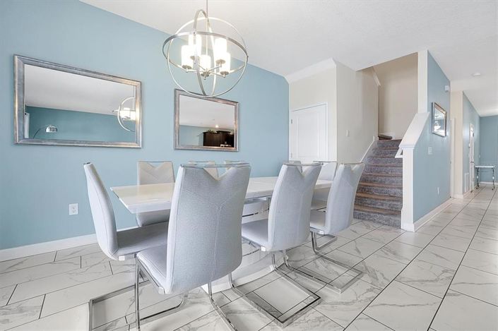 Image No.14-8 Bed Property for sale