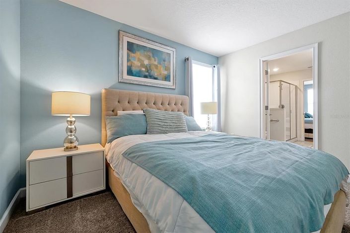 Image No.51-8 Bed Property for sale