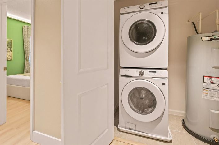 Image No.33-5 Bed Townhouse for sale