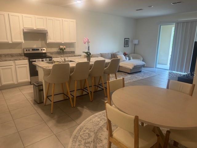 Image No.14-3 Bed Property for sale