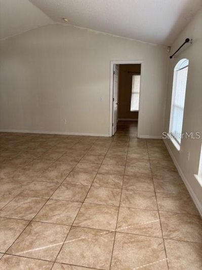 Image No.6-Propriété de 3 chambres à vendre à Kissimmee