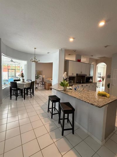 Image No.9-4 Bed Property for sale