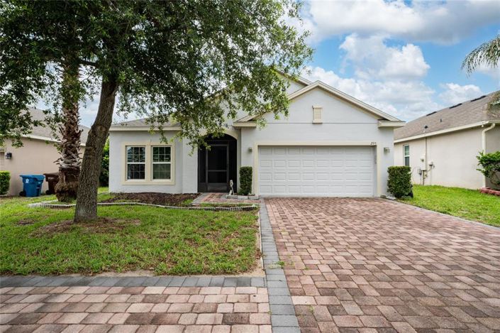 Image No.2-Propriété de 4 chambres à vendre à Davenport