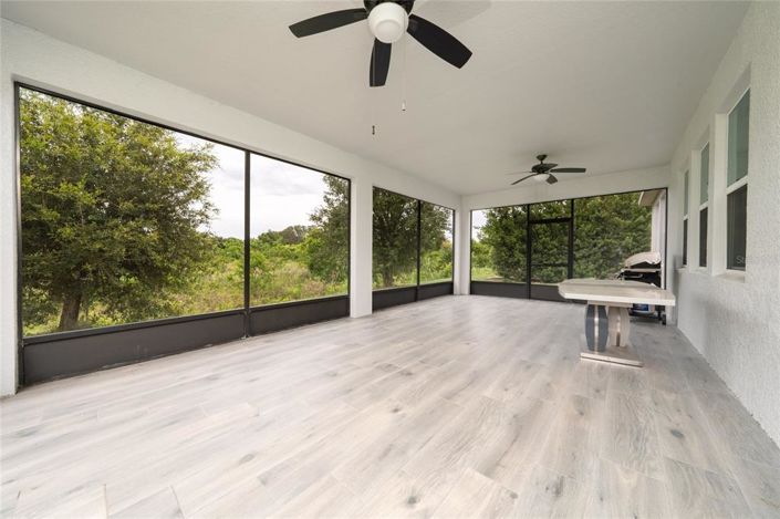 Image No.24-Propriété de 4 chambres à vendre à Davenport