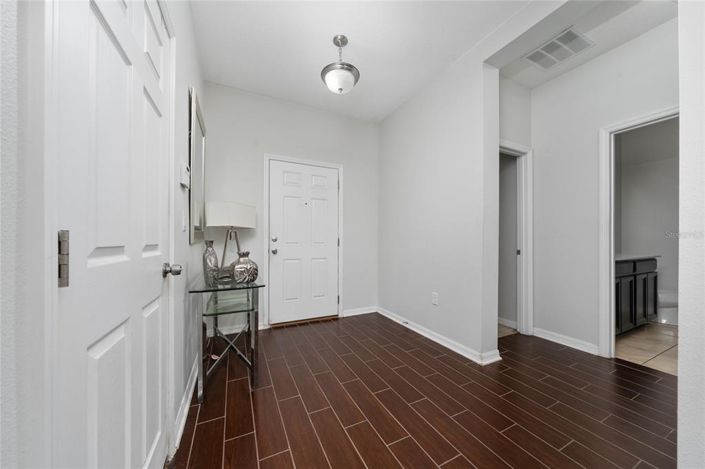 Image No.4-Propriété de 4 chambres à vendre à Davenport