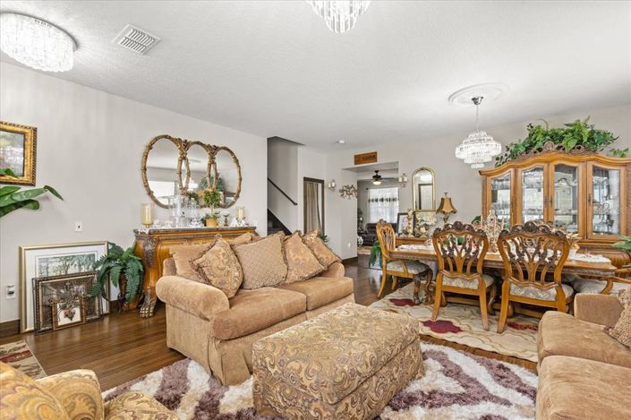 Image No.4-Propriété de 5 chambres à vendre à Davenport