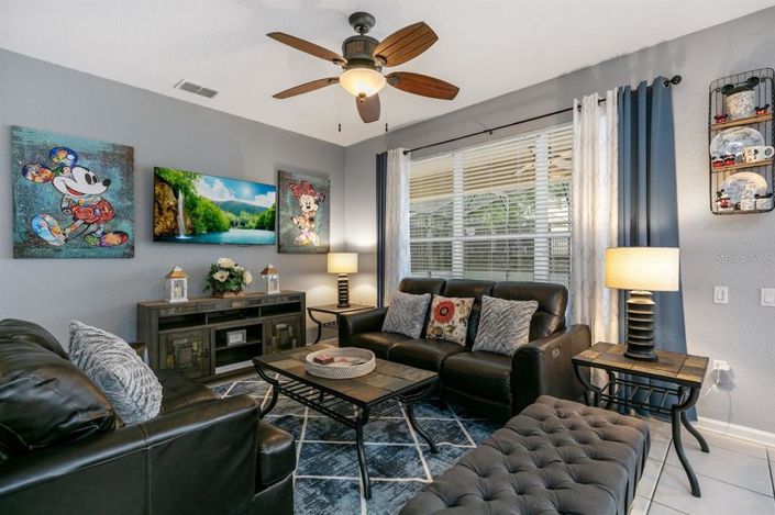 Image No.3-6 Bed Property for sale