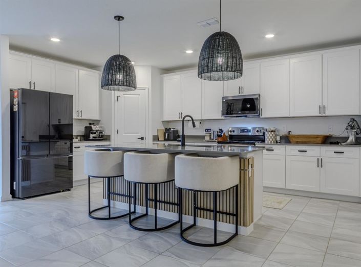 Image No.11-5 Bed Property for sale