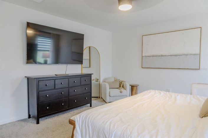 Image No.21-5 Bed Property for sale