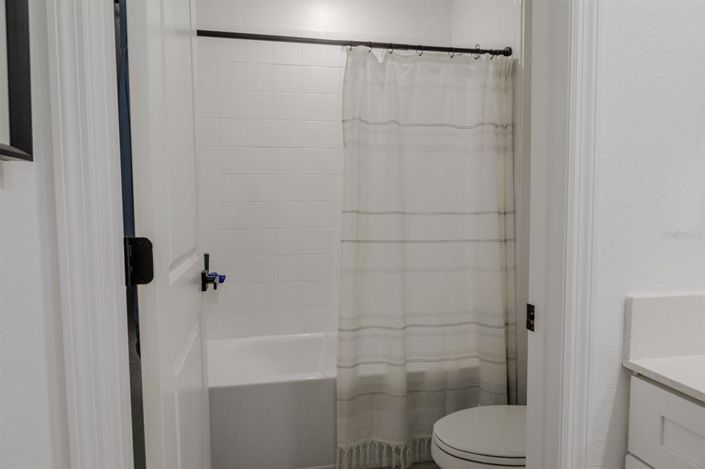 Image No.25-5 Bed Property for sale