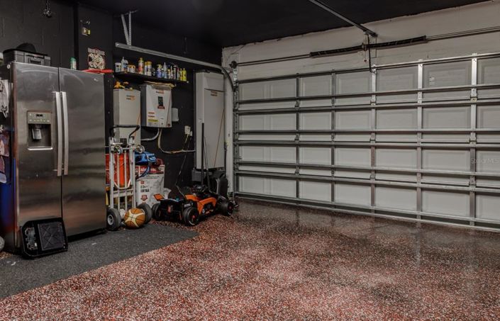 Image No.36-5 Bed Property for sale