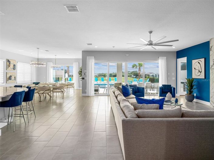 Image No.20-9 Bed Property for sale