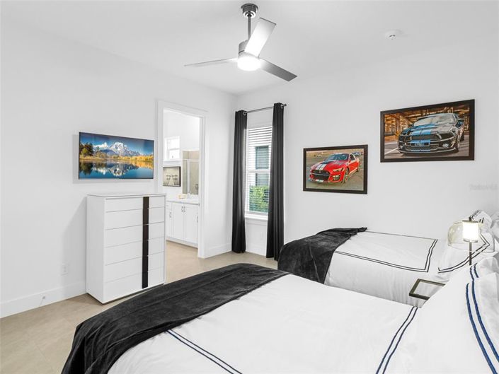 Image No.47-9 Bed Property for sale