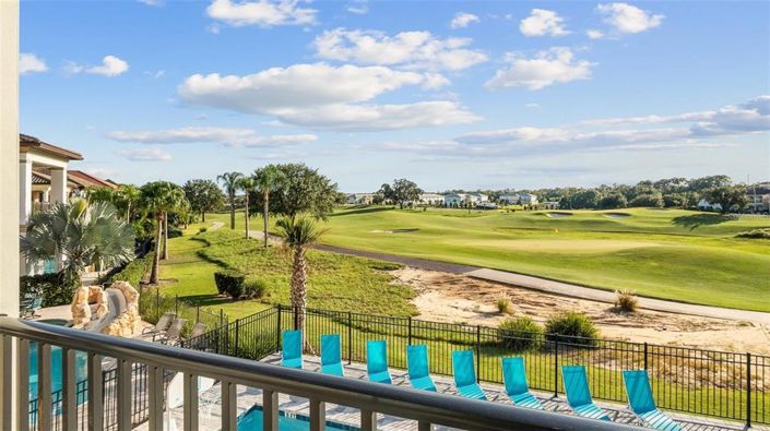 Image No.5-9 Bed Property for sale