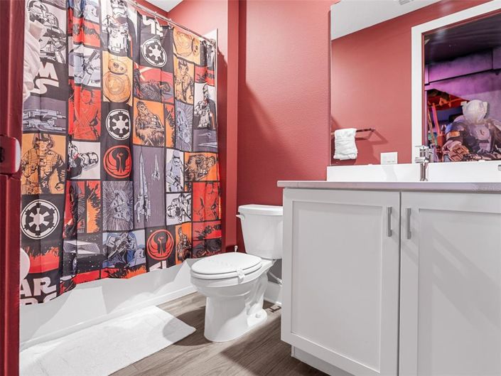 Image No.54-9 Bed Property for sale