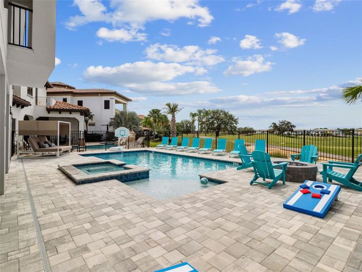 Image No.63-9 Bed Property for sale