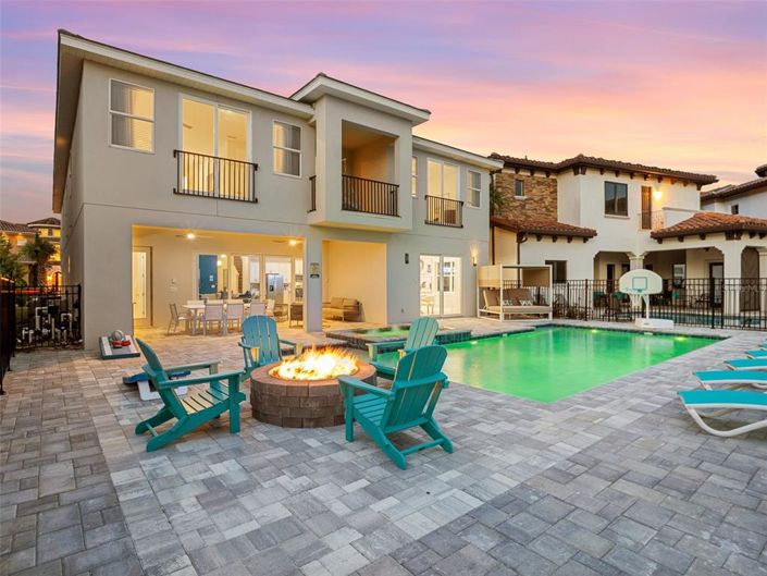 Image No.66-9 Bed Property for sale