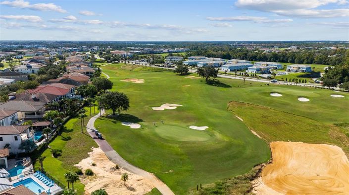 Image No.8-9 Bed Property for sale