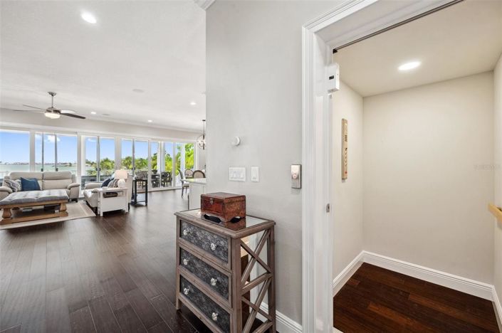 Image No.23-Propriété de 5 chambres à vendre à Floride