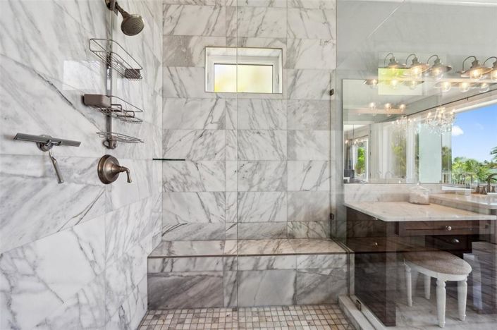 Image No.37-Propriété de 5 chambres à vendre à Floride