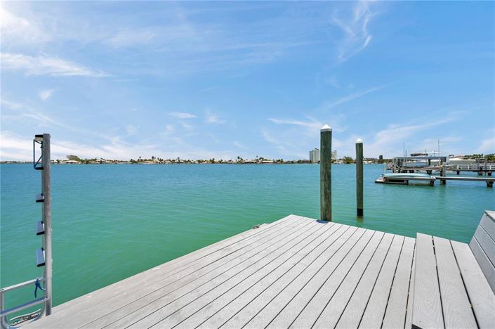 Image No.80-Propriété de 5 chambres à vendre à Floride