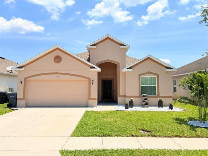 Image No.1-4 Bed Property for sale