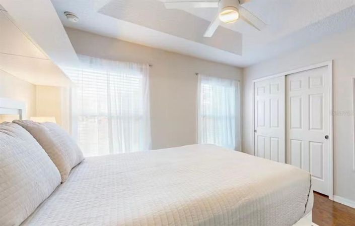 Image No.13-3 Bed Townhouse for sale