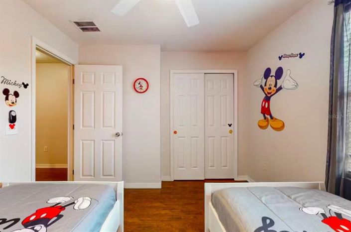 Image No.18-3 Bed Townhouse for sale