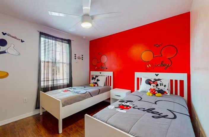 Image No.19-3 Bed Townhouse for sale