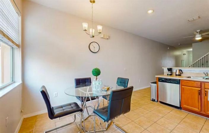 Image No.4-3 Bed Townhouse for sale