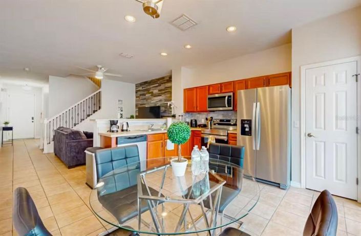 Image No.5-3 Bed Townhouse for sale