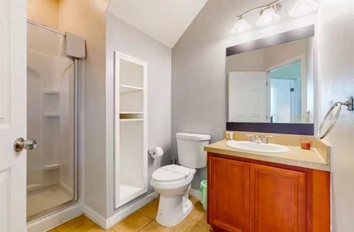 Image No.7-3 Bed Townhouse for sale