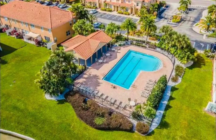 Image No.9-3 Bed Townhouse for sale