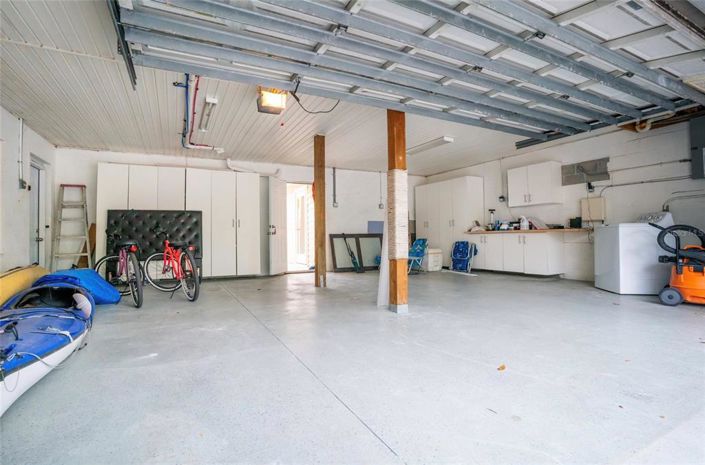 Image No.27-3 Bed Property for sale