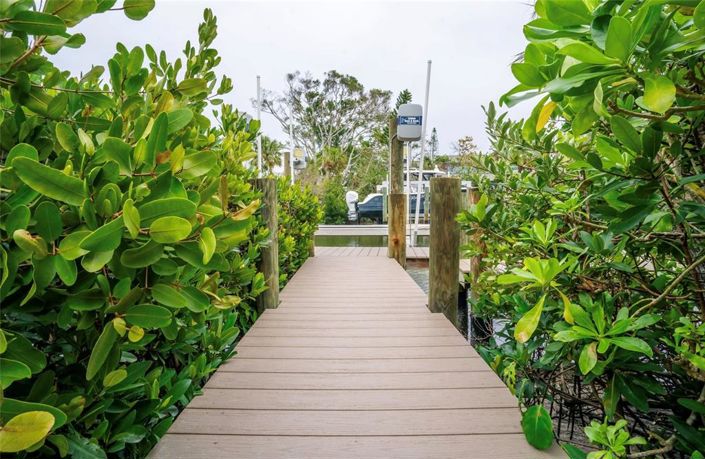 Image No.39-3 Bed Property for sale