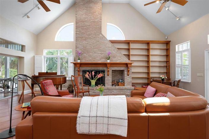 Image No.5-Propriété de 3 chambres à vendre à Holmes Beach