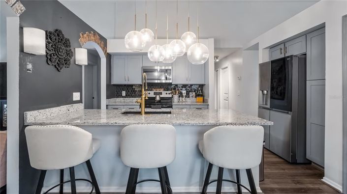 Image No.13-4 Bed Property for sale