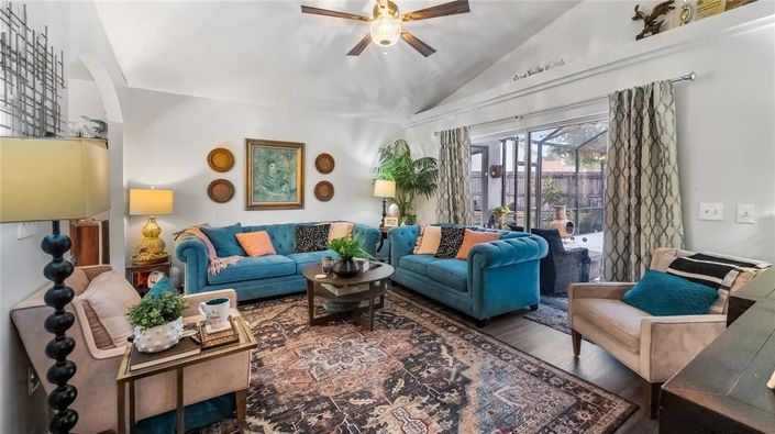 Image No.16-4 Bed Property for sale