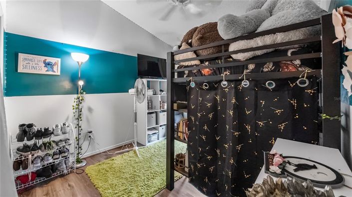 Image No.22-4 Bed Property for sale