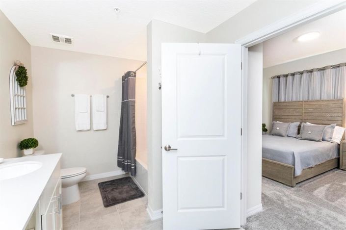 Image No.18-3 Bed Property for sale