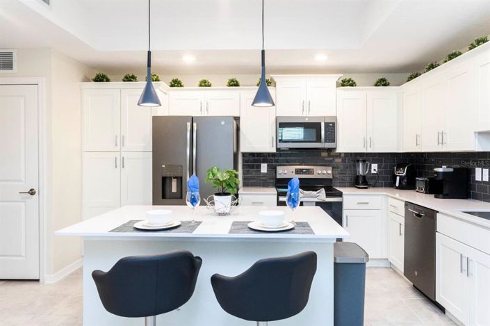 Image No.5-3 Bed Property for sale