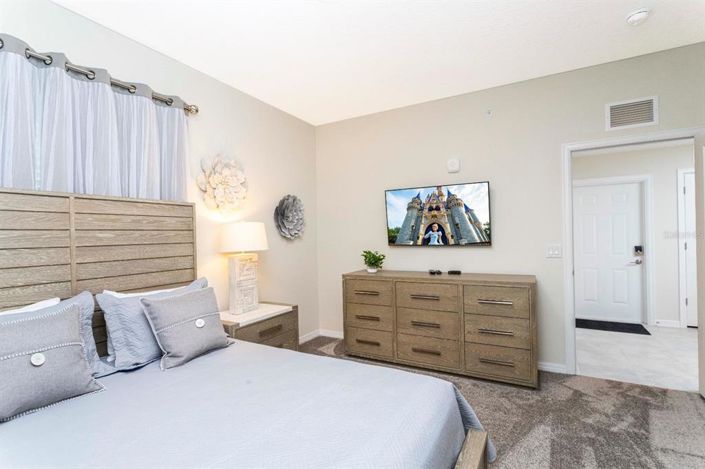 Image No.8-3 Bed Property for sale