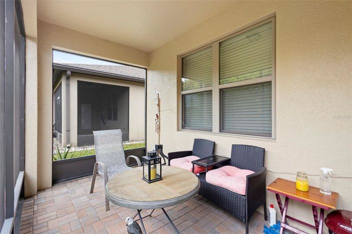 Image No.19-2 Bed Property for sale